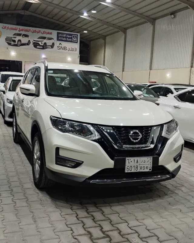 نيسان · اكس تريل 2022 للبيع في الرياض — ممشى 68,000 كم