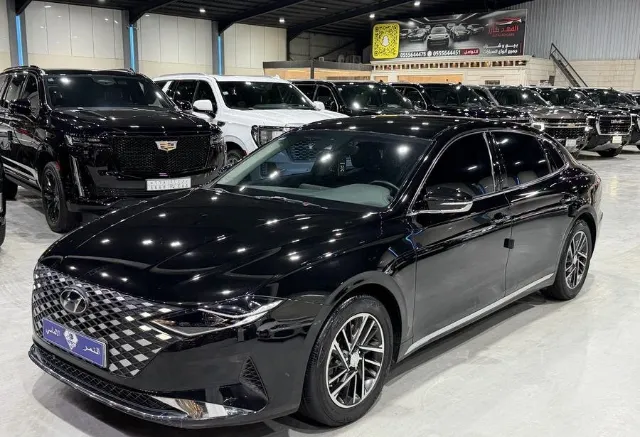 هيونداي · ازيرا 2020 للبيع في الرياض — ممشى 150,000 كم