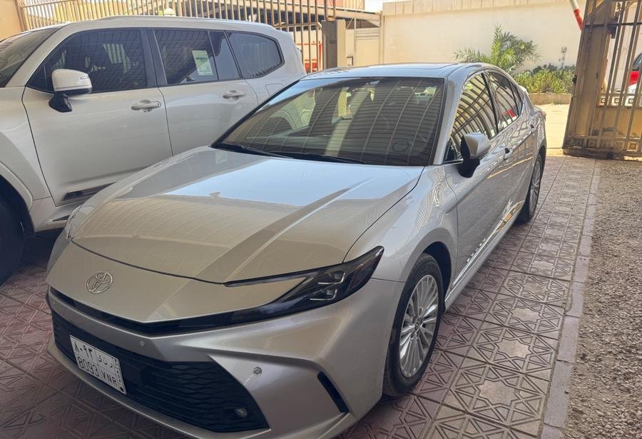 كامري LE ب 107500