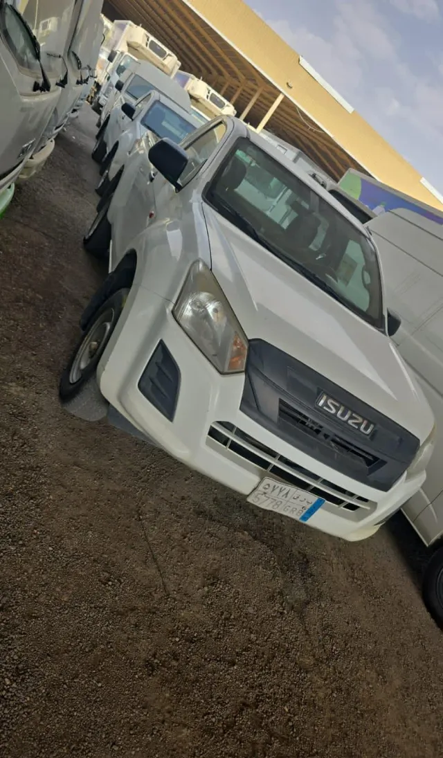 ايسوزو · دي ماكس STANDARD 2020 للبيع في الرياض