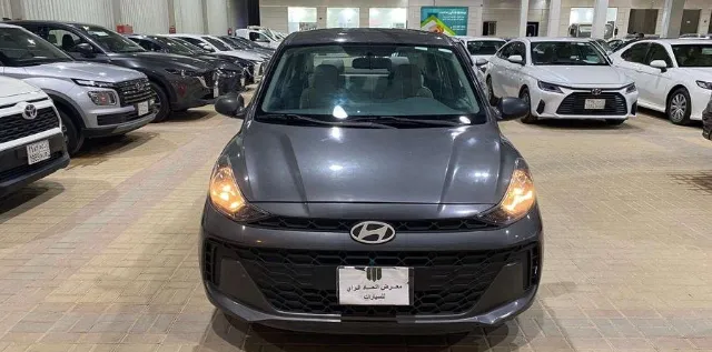 هيونداي · جراند آي 10 2024 للبيع في الرياض — ممشى 20 كم