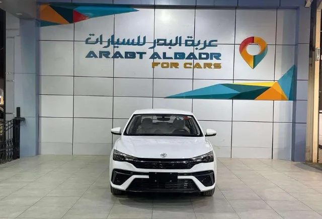 ام جي 5 2025 للبيع في الرياض — ممشى 5 كم
