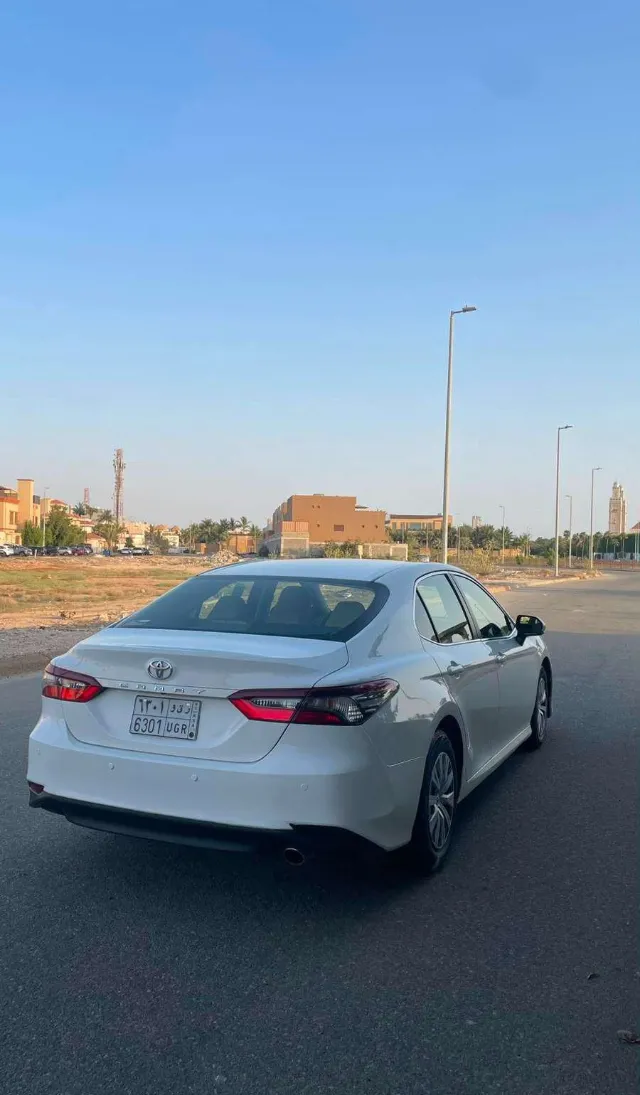 تويوتا · كامري 2024 للبيع في جدة — ممشى 72,000 كم