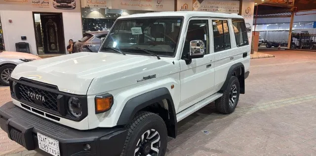 تويوتا · لاندكروزر 70 2026 للبيع في الرياض