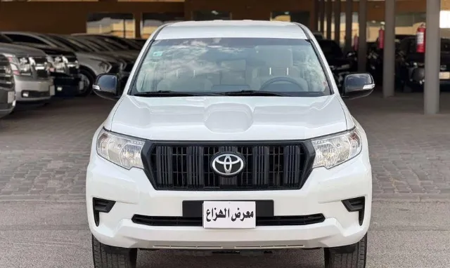 تويوتا · برادو 2021 للبيع في الرس — ممشى 235,000 كم