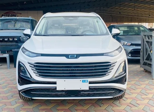 بستون · تي 90 2025 للبيع في جدة — ممشى 9 كم