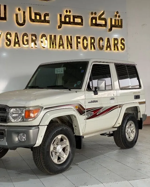 تويوتا · لاندكروزر 70 2007 للبيع في أبها — ممشى 104,000 كم