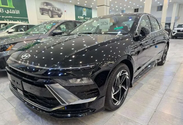 هيونداي · سوناتا 2026 للبيع في أبها — ممشى 100,000 كم