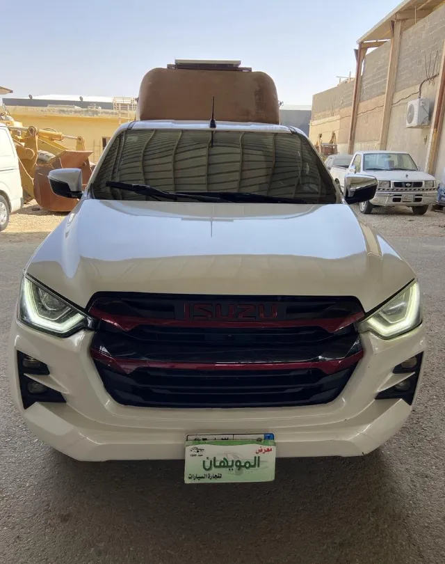 ايسوزو دي ماكس 2021 للبيع في بريدة