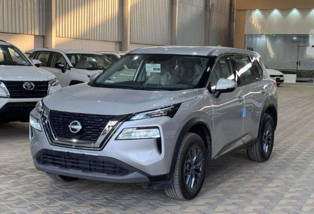 نيسان · اكس تريل STANDARD 2026 للبيع في الرياض — ممشى 1 كم