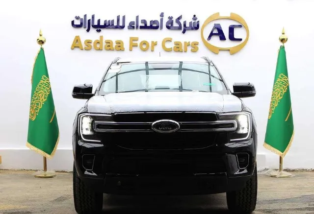 فورد · إيفرست STANDARD 2025 للبيع في الرياض