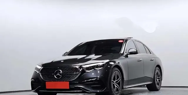 مرسيدس بنز · اي كلاس 2025 للبيع في الرياض — ممشى 10,042 كم