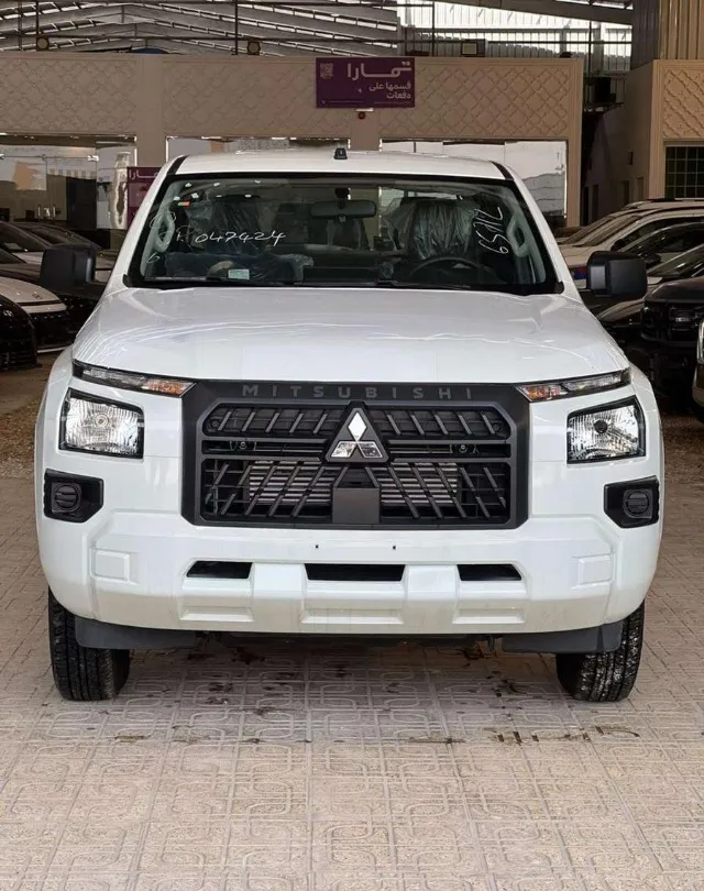ميتسوبيشي ال 200 2026 للبيع في الرياض