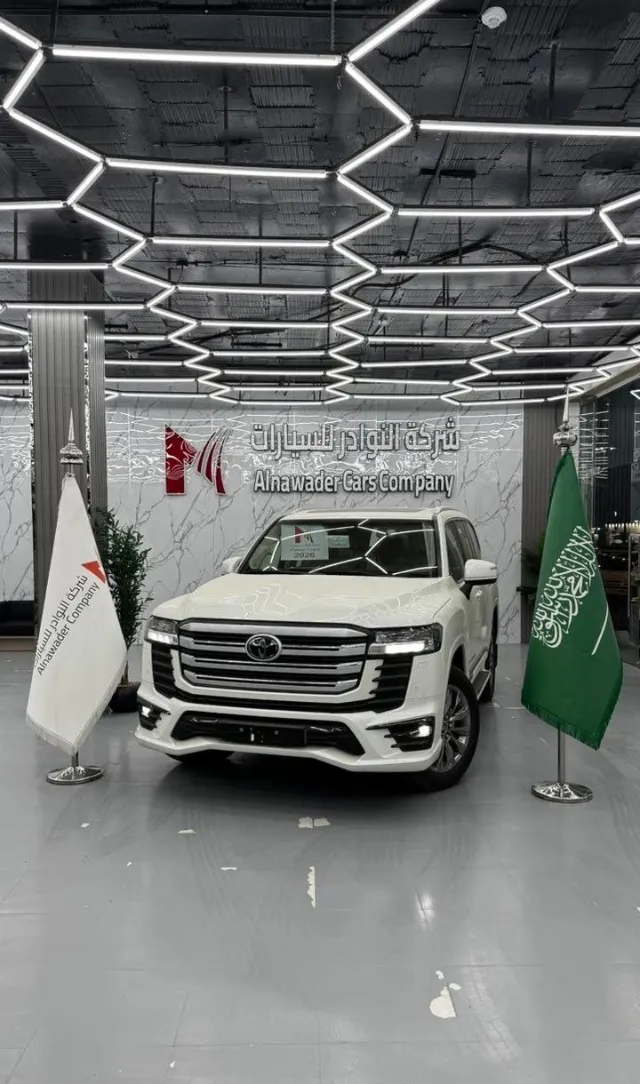 تويوتا · لاندكروزر 2026 للبيع في نجران