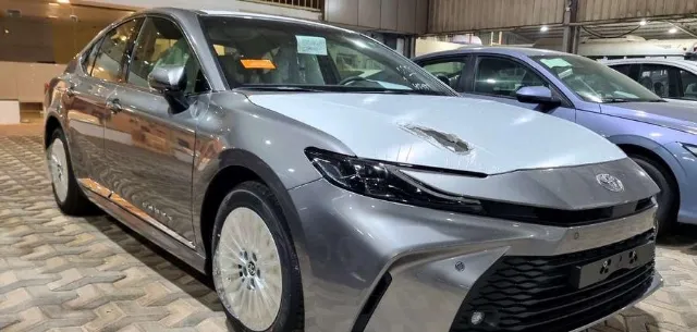 تويوتا · كامري STANDARD 2026 للتنازل في الرياض