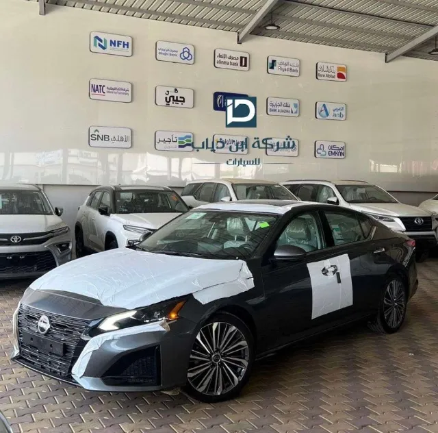 نيسان التيما نص فل SV موديل 2026 وارد خليجي