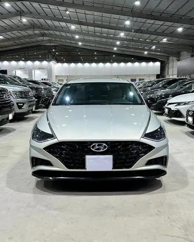 هيونداي · سوناتا 2023 للبيع في الرياض — ممشى 102,000 كم