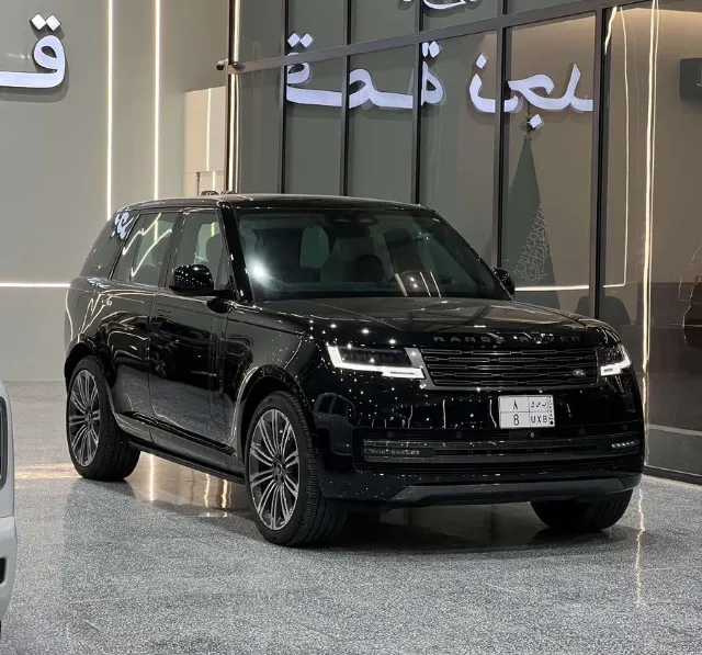 رينج روفر رينج روفر 2025 للبيع في الرياض — ممشى 35,000 كم