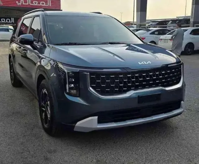 كيا · كرنفال STANDARD 2026 للبيع في جدة — ممشى 9 كم