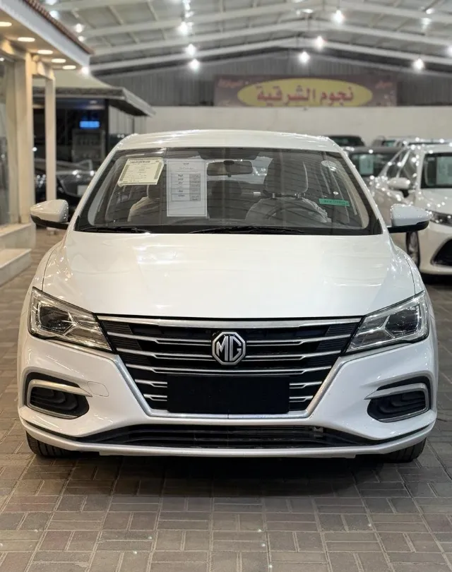 ام جي 5 STANDARD 2025 للبيع في الدمام — ممشى 0 كم