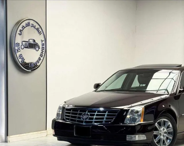 كاديلاك · دي تي إس 2009 للبيع في الرياض — ممشى 28,000 كم