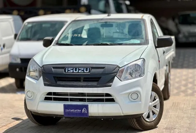 ايسوزو · دي ماكس STANDARD 2026 للتنازل في الرياض