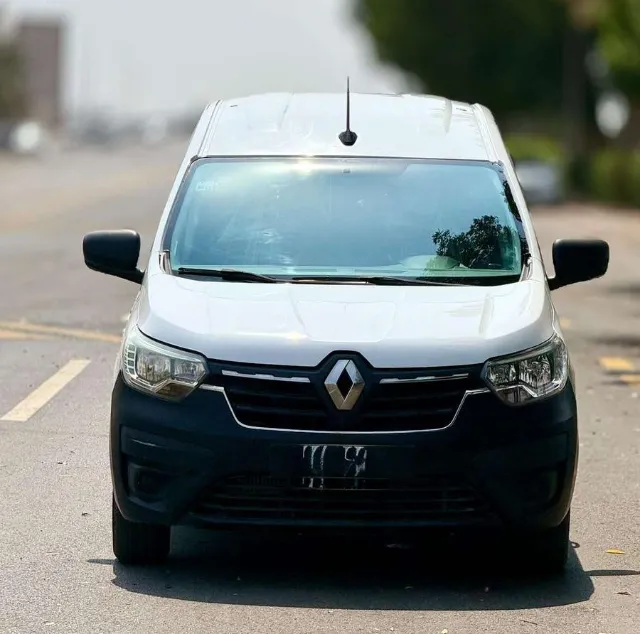 رينو اكسبرس 2023 للبيع في جدة — ممشى 54,000 كم