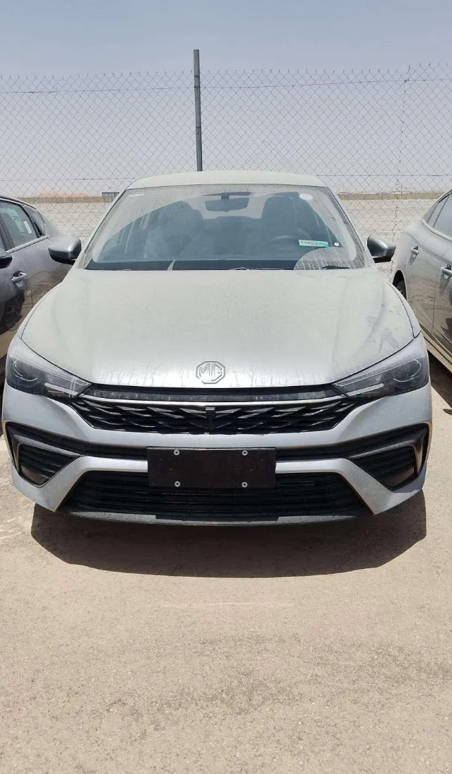 ام جي 5 2025 للبيع في الرياض — ممشى 200,000 كم