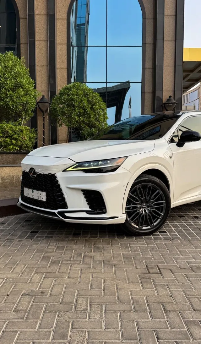 لكزس · ار اكس 2024 للبيع في جدة — ممشى 50,000 كم