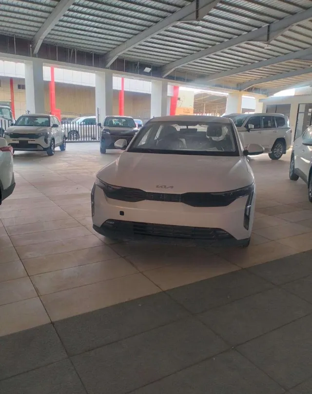 كيا · كي 3 STANDARD 2025 للبيع في الرياض