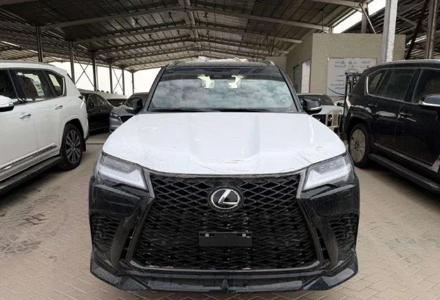 لكزس · ال اكس 600 2026 للبيع في الرياض — ممشى 360 كم