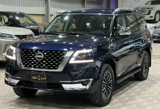 نيسان باترول 2023 للبيع في الرياض — ممشى 211,000 كم