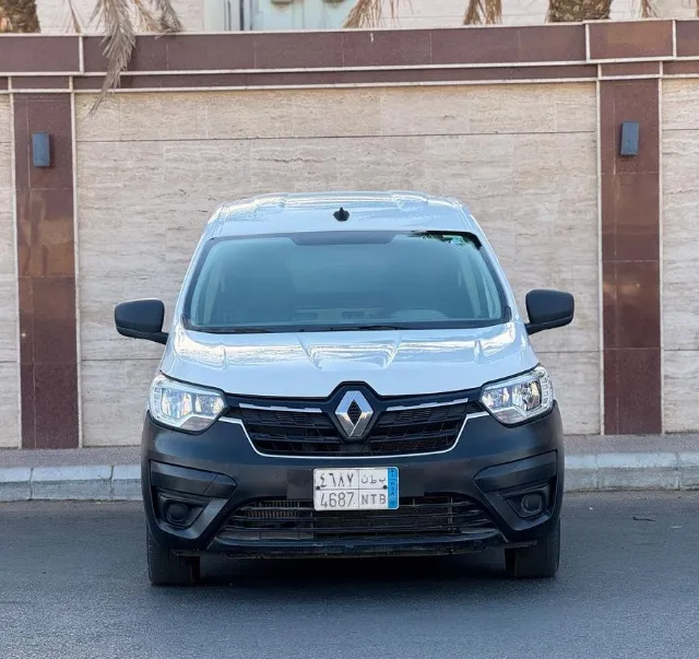 رينو · اكسبرس 2023 للبيع في جدة — ممشى 88,000 كم
