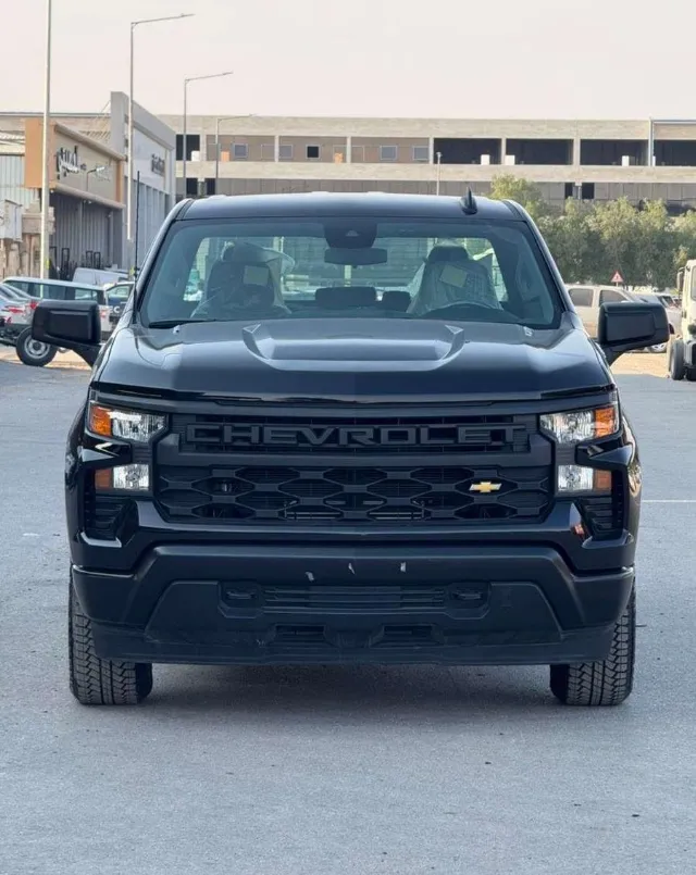 شيفروليه سيلفرادو STANDARD 2025 للبيع في الرياض