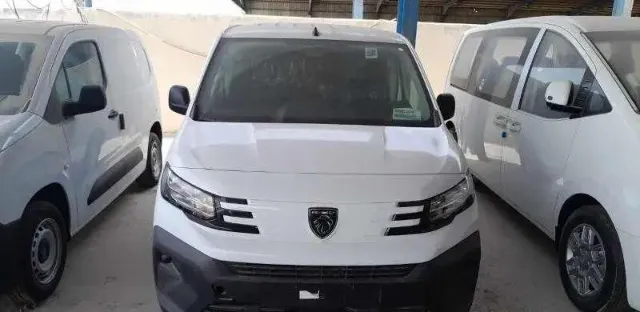 بيجو بارتنر 2025 للبيع في الأحساء