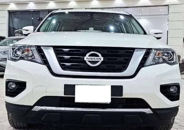 نيسان · باثفايندر 2020 للبيع في الرياض — ممشى 131 كم