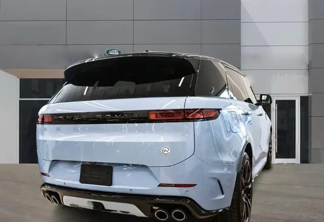رينج روفر سبورت 2025 للبيع في الرياض — ممشى 0 كم
