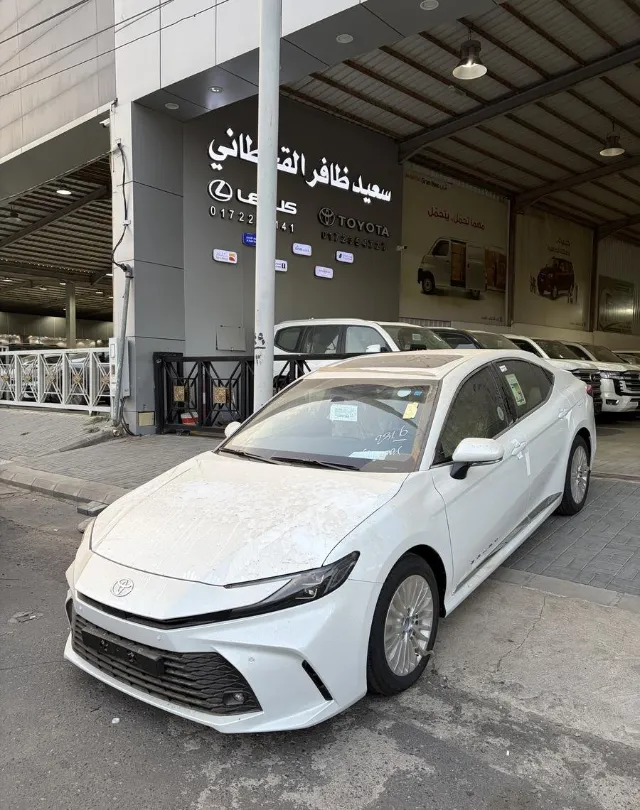 تويوتا · كامري 2025 للبيع في أبها