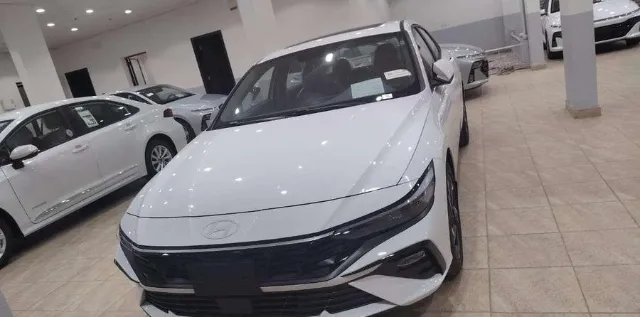 هيونداي · النترا 2000 للبيع في أبها