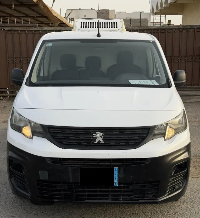 بيجو · بارتنر 2022 عرض سابق في جدة — ممشى 124,000 كم