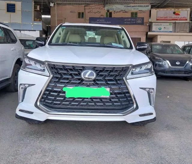 لكزس · ال اكس 570 2021 للبيع في الطائف