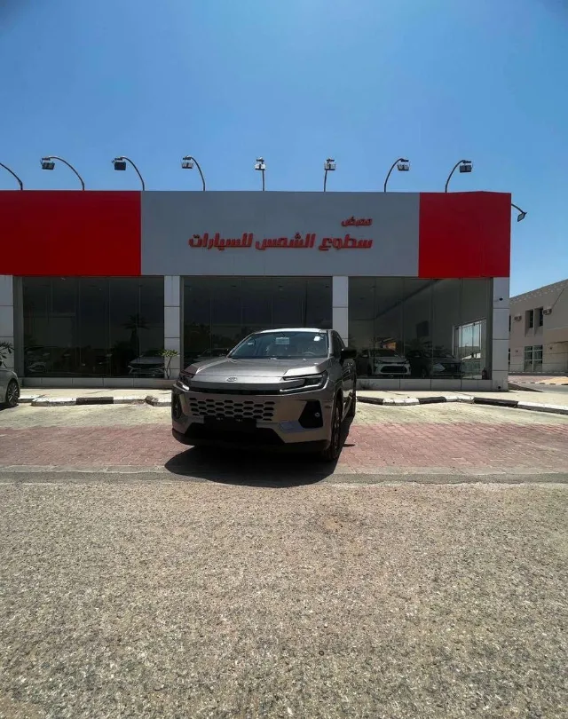 تويوتا · راف فور STANDARD 2026 للبيع في عنيزة — ممشى 15 كم