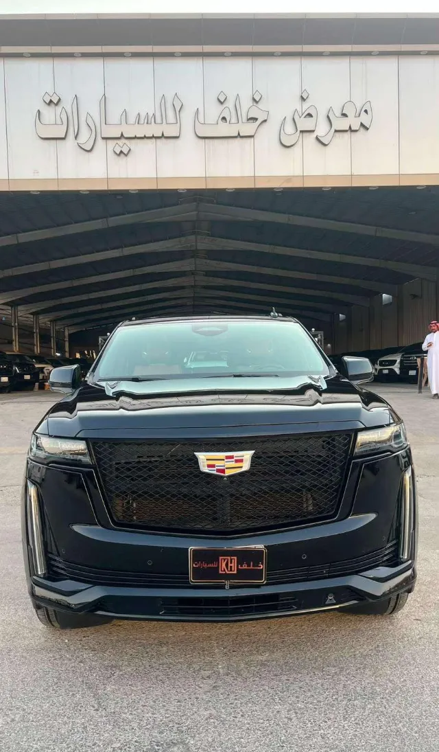 كاديلاك · اسكاليد 2021 للبيع في الرياض — ممشى 108,000 كم