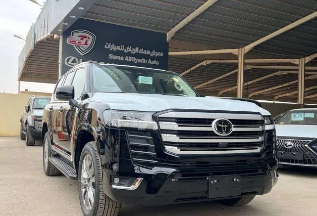تويوتا · لاندكروزر 2026 للبيع في الرياض