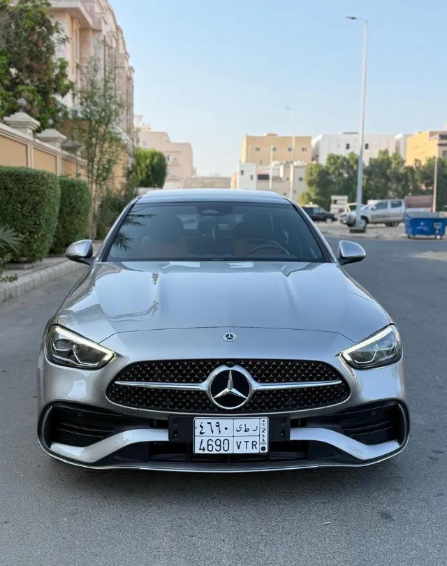 مرسيدس بنز · سي كلاس 2024 للبيع في جدة — ممشى 86,000 كم