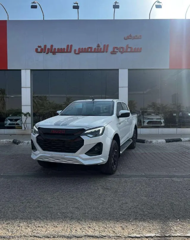 ايسوزو دي ماكس 2026 للبيع في حائل