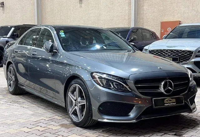 مرسيدس بنز · سي كلاس 2018 للبيع في الرياض — ممشى 94,000 كم