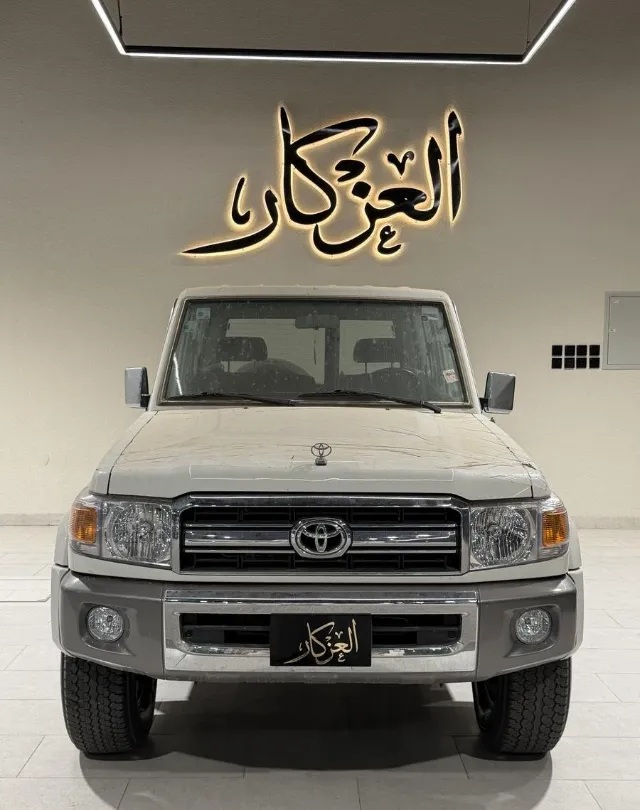 تويوتا · لاندكروزر 70 2009 للبيع في الرس — ممشى 94,000 كم