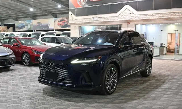 لكزس · ار اكس 2024 للبيع في الرياض — ممشى 56,000 كم