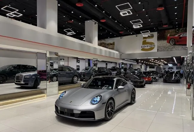 بورش 911 2025 للبيع في الرياض — ممشى 10,000 كم